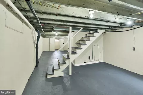 Entry Way - 929 John St, Reading, PA 19607 photo 5 of 5