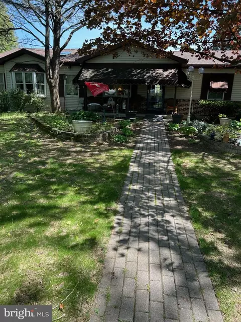 292 Mine Rd, Fleetwood, PA 19522