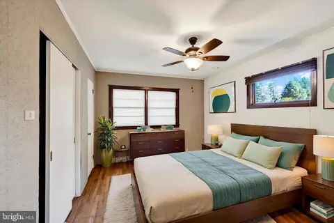 Bedroom - 1835 Alsace Rd, Reading, PA 19604 photo 4 of 10