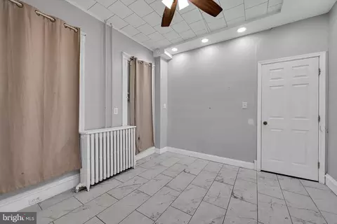 Entry Way - 643 N 3rd St, Reading, PA 19601 photo 7 of 8
