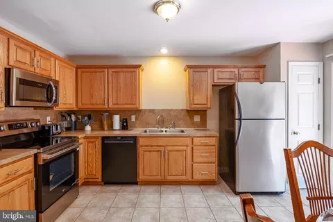 Kitchen - 738 Maria Ave, Sinking Spring, PA 19608 photo 1 of 2