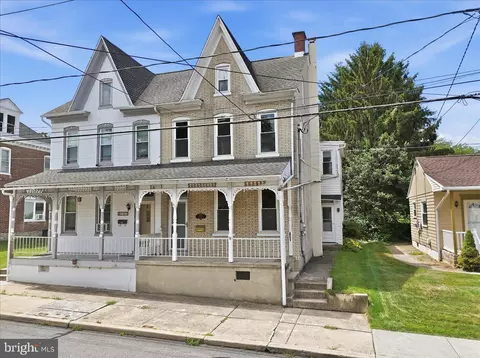 105 S Whiteoak St, Kutztown, PA 19530
