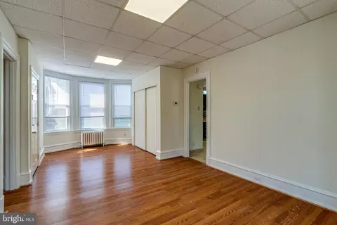 Living - 1257 Eckert Ave, Reading, PA 19602 photo 1 of 7
