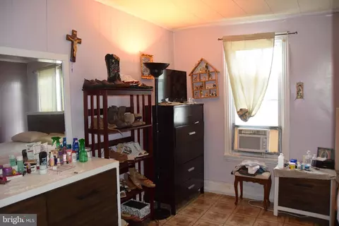 Bedroom - 1124 Spruce St, Reading, PA 19602 photo 1 of 6