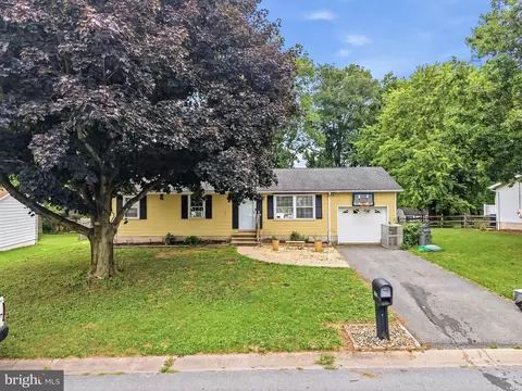 Exterior - 143 Aspen Ave, Sinking Spring, PA 19608 photo 1 of 3