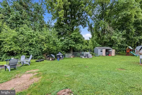 Exterior - 143 Aspen Ave, Sinking Spring, PA 19608 photo 3 of 3