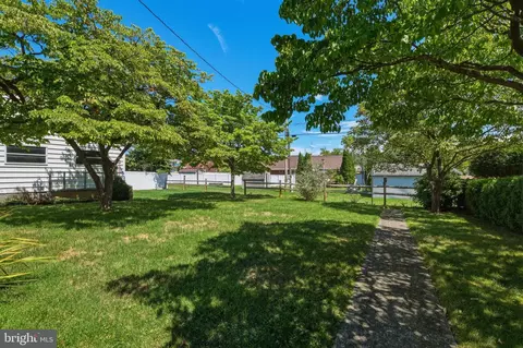 Exterior - 1136 Broadway Blvd, Reading, PA 19607 photo 2 of 6