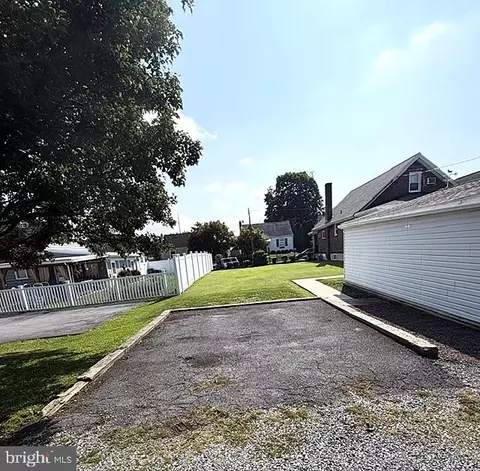 1341 Lacrosse Ave, Reading, PA 19607 photo 6