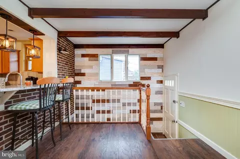 Entry Way - 1341 Lacrosse Ave, Reading, PA 19607 photo 2 of 2