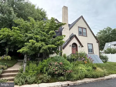 27 Johns Pl, Mohnton, PA 19540