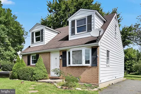 1100 Montgomery Ave, Boyertown, PA 19512
