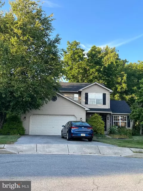 11 Tulpehocken Ct, Womelsdorf, PA 19567