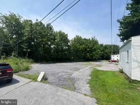 2202 Kutztown Rd, Reading, PA 19605 photo 11