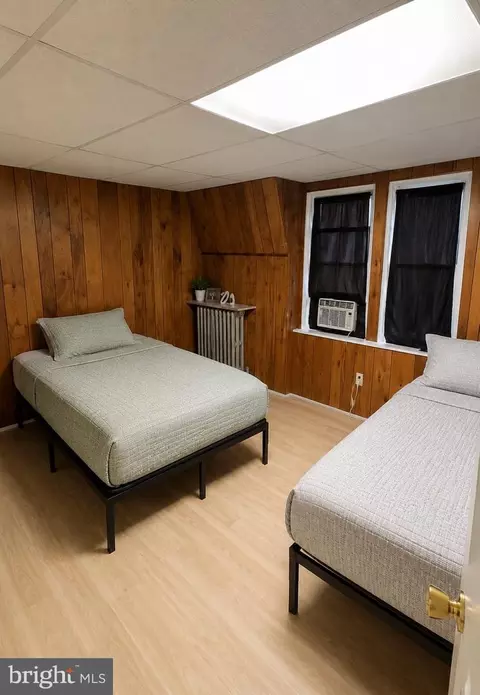 Bedroom - 1228 Eckert Ave, Reading, PA 19602 photo 4 of 4
