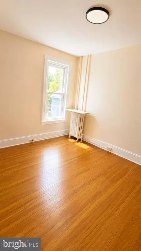 Bedroom - 1228 Eckert Ave, Reading, PA 19602 photo 2 of 4