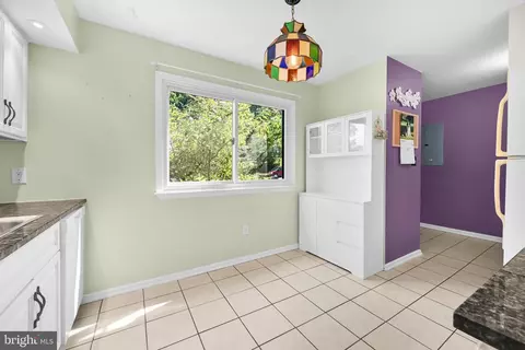 Kitchen - 1287 Fox Run, Reading, PA 19606 photo 3 of 3