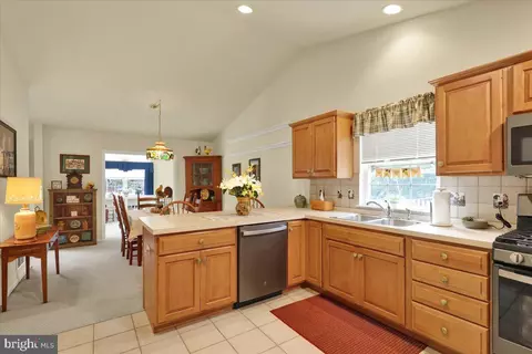 Kitchen - 2506 Simon Dr, Sinking Spring, PA 19608 photo 1 of 4