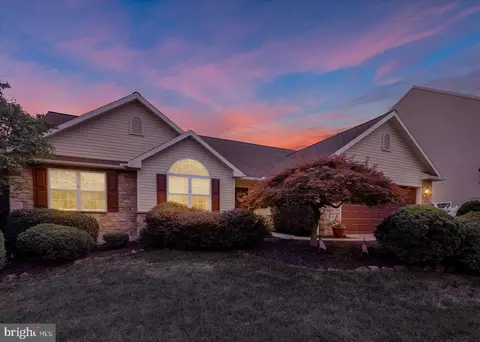 Exterior - 2506 Simon Dr, Sinking Spring, PA 19608 photo 7 of 7