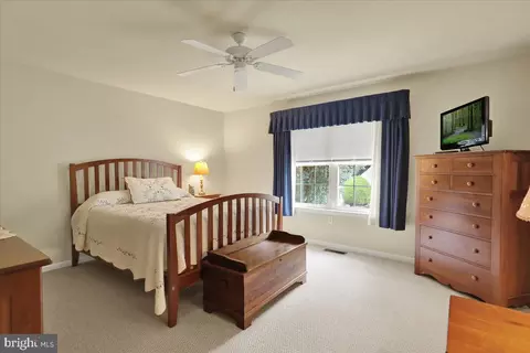 Bedroom - 2506 Simon Dr, Sinking Spring, PA 19608 photo 3 of 4