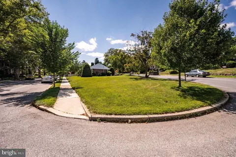 Exterior - 505 Sherwood St, Reading, PA 19607 photo 11 of 15