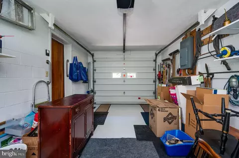 Other - 505 Sherwood St, Reading, PA 19607 photo 2 of 17