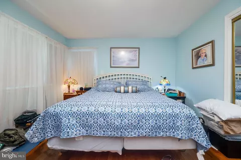 Bedroom - 505 Sherwood St, Reading, PA 19607 photo 4 of 4