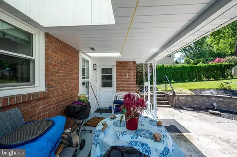 Exterior - 505 Sherwood St, Reading, PA 19607 photo 7 of 15