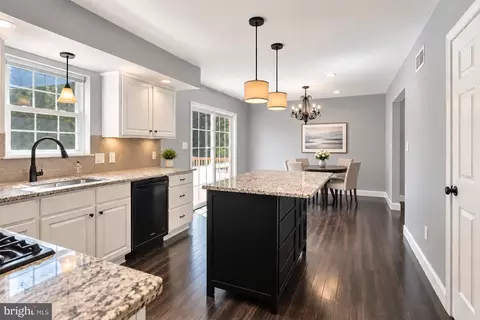 Kitchen - 222 Bainbridge Cir, Reading, PA 19608 photo 2 of 4
