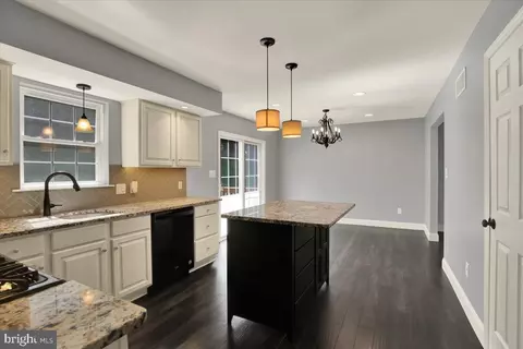 Kitchen - 222 Bainbridge Cir, Reading, PA 19608 photo 4 of 4