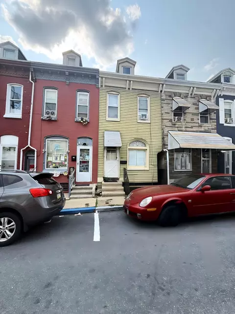 316 Wunder St, Reading, PA 19602 photo 2