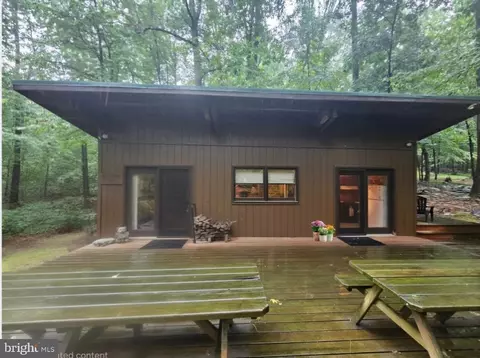 473 Airport Rd, Bethel, PA 19507