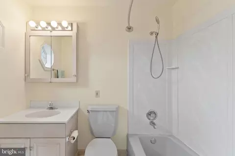 Other - 803 Jerome Pl, Reading, PA 19609 photo 6 of 12