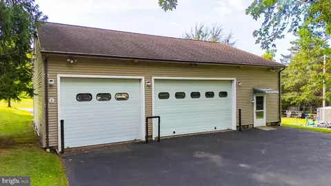Exterior - 626 Sheerlund Rd, Reading, PA 19607 photo 12 of 13