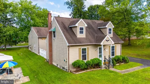 Exterior - 626 Sheerlund Rd, Reading, PA 19607 photo 10 of 13
