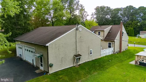 View/Area - 626 Sheerlund Rd, Reading, PA 19607 photo 1 of 2