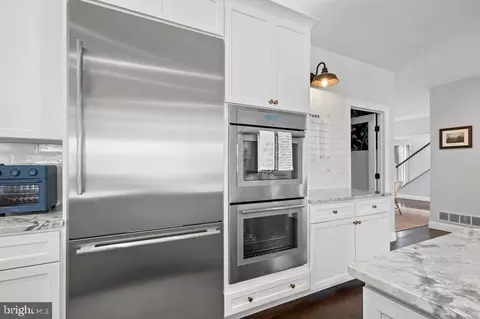 Kitchen - 54 Glen Oley Dr, Reading, PA 19606 photo 7 of 7