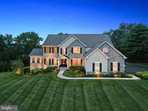 Exterior - 54 Glen Oley Dr, Reading, PA 19606 photo 3 of 15