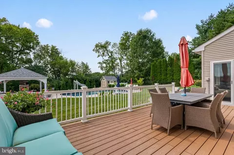 Exterior - 54 Glen Oley Dr, Reading, PA 19606 photo 12 of 15