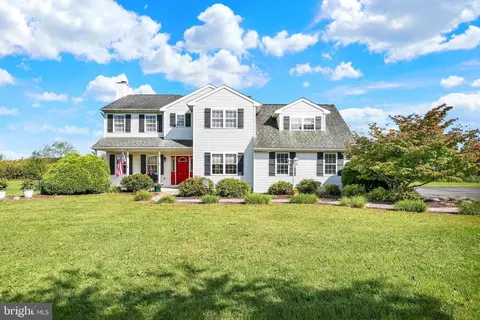 243 Cornerstone Dr, Mohrsville, PA 19541