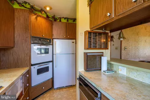 Kitchen - 1317 Fern Ave, Reading, PA 19607 photo 4 of 4