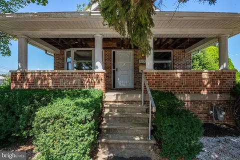 Exterior - 1317 Fern Ave, Reading, PA 19607 photo 3 of 9