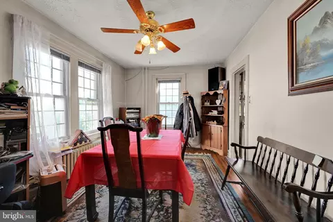 Dining - 503 N Brobst St, Shillington, PA 19607 photo 1 of 2