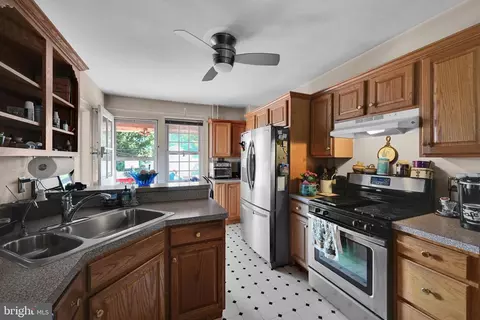 Kitchen - 503 N Brobst St, Shillington, PA 19607 photo 1 of 4