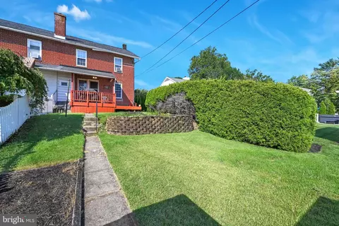 Exterior - 503 N Brobst St, Shillington, PA 19607 photo 5 of 7