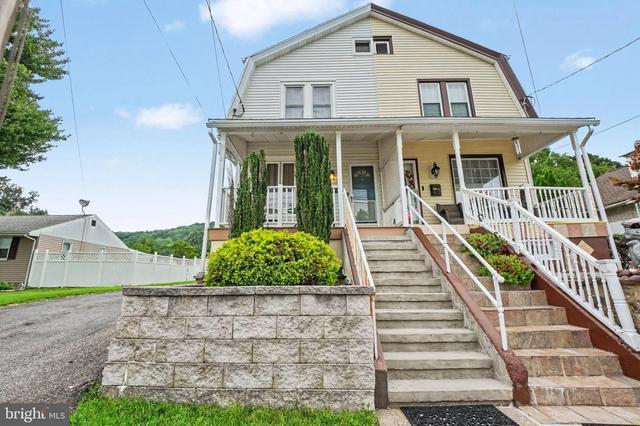 3415 Earl St, Laureldale, PA 19605