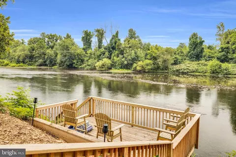 View/Area - 3909 River Rd, Reading, PA 19605 photo 1 of 1