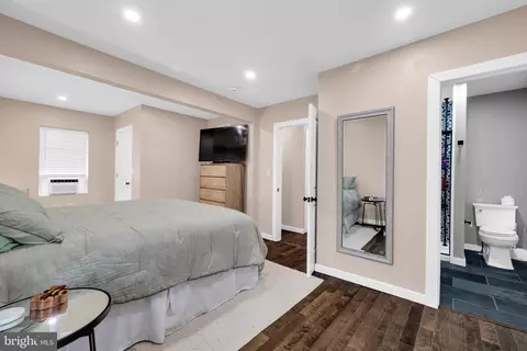 Bedroom - 3909 River Rd, Reading, PA 19605 photo 3 of 6