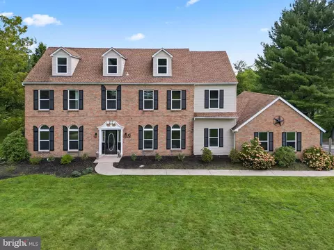 11 Morlatton Rd, Douglassville, PA 19518