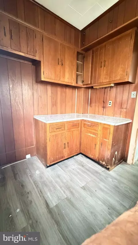 617 Willow St, Reading, PA 19602 photo 5