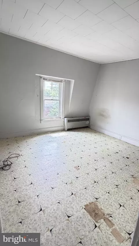 617 Willow St, Reading, PA 19602 photo 8
